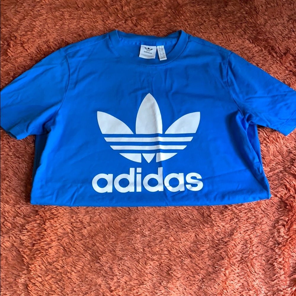 Woman Adidas blue tee